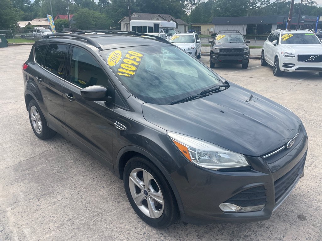 Used 2016 Ford Escape SE w/ Equipment Group 201A AWD/4WD image 4