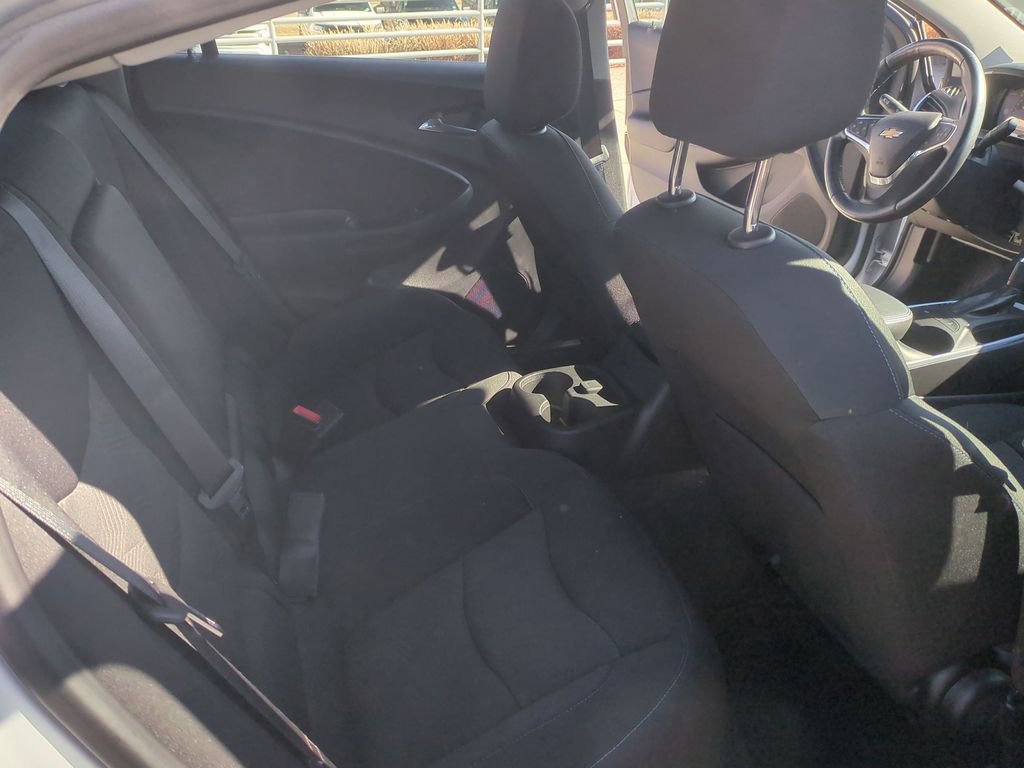 Used 2019 Chevrolet Volt LT w/ Comfort Package image 28