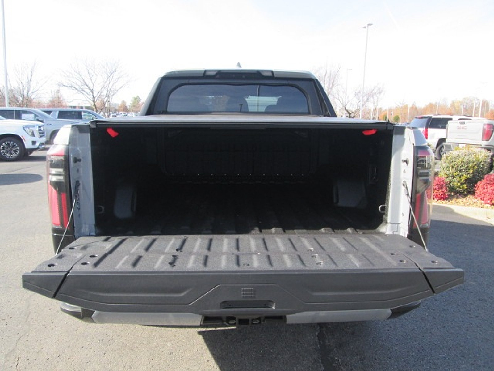 New 2024 GMC Sierra EV Denali AWD/4WD image 7