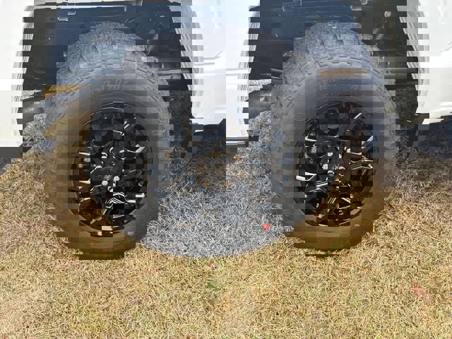 New 2025 Ford F150 XLT w/ Equipment Group 302A MID image 9