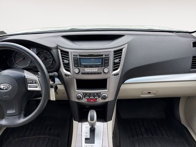 Used 2014 Subaru Legacy 2.5i AWD/4WD image 11