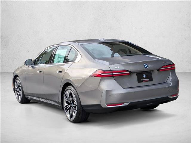 Used 2026 BMW i5 eDrive40 AWD/4WD image 8