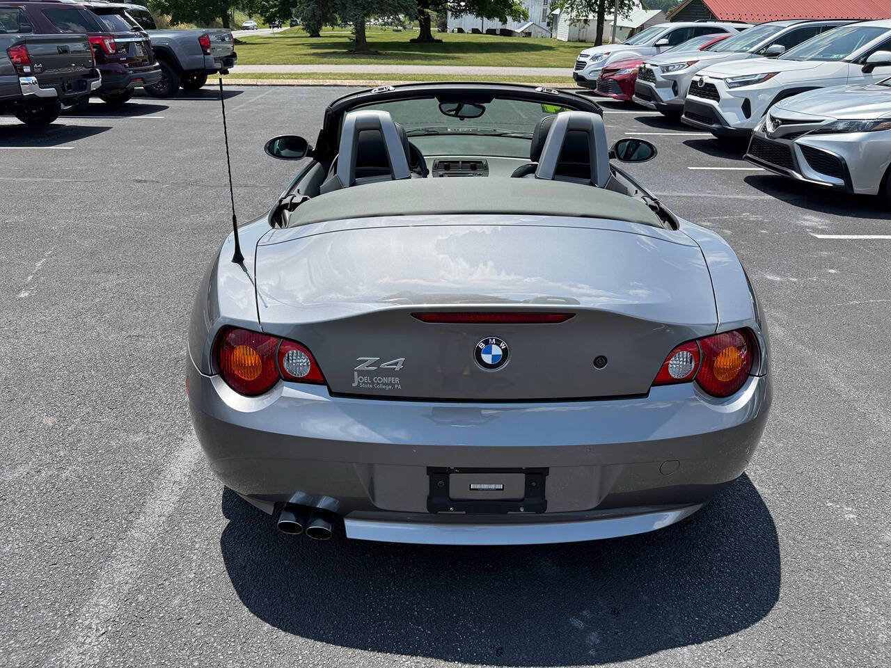 Used 2004 BMW Z4 2.5i RWD image 6