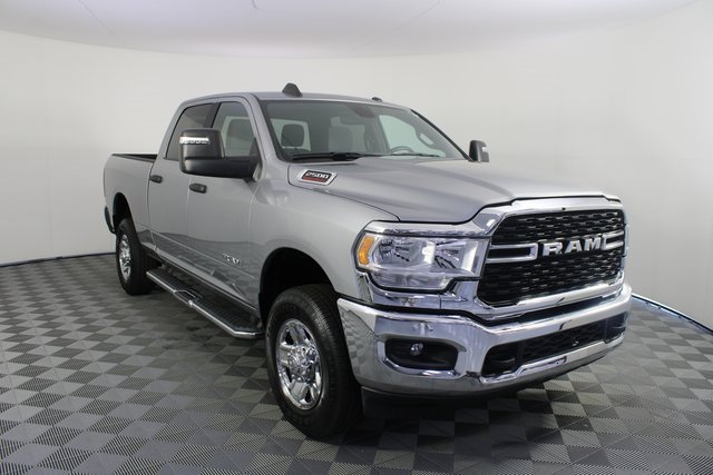 Used 2024 RAM 2500 Big Horn w/ Bed Utility Group image 24