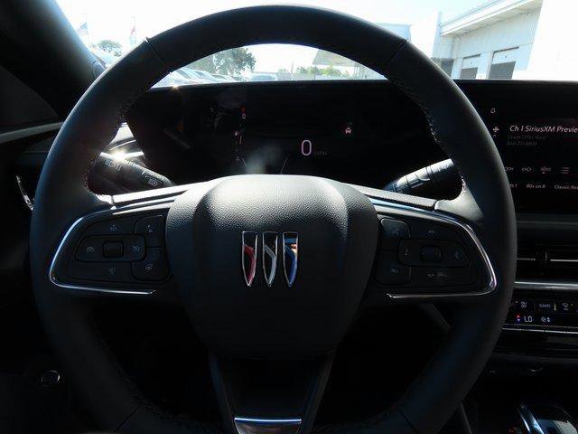 New 2025 Buick Envista Avenir image 26