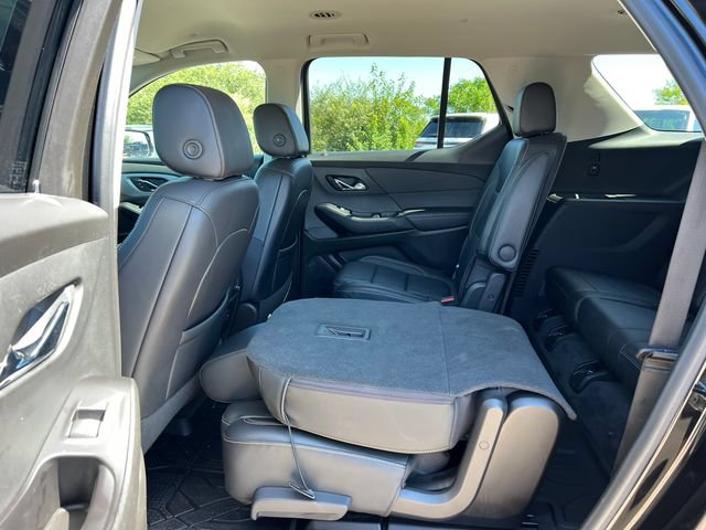 Used 2020 Chevrolet Traverse LT w/ LPO, Floor Liner Package AWD/4WD image 39