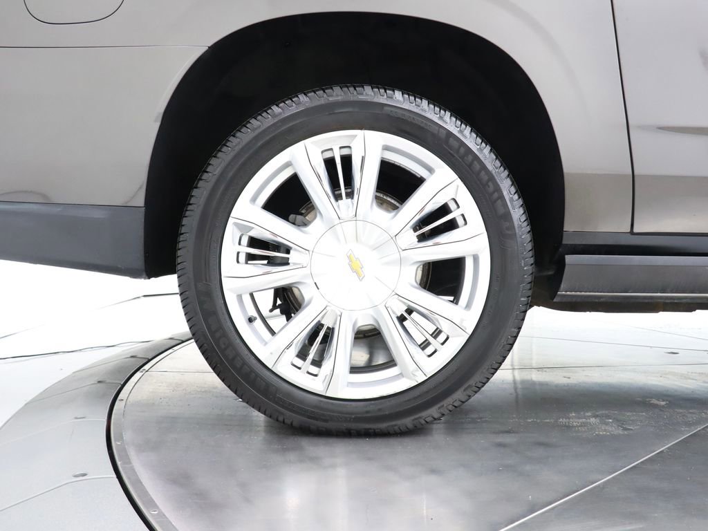 Used 2021 Chevrolet Suburban High Country image 59
