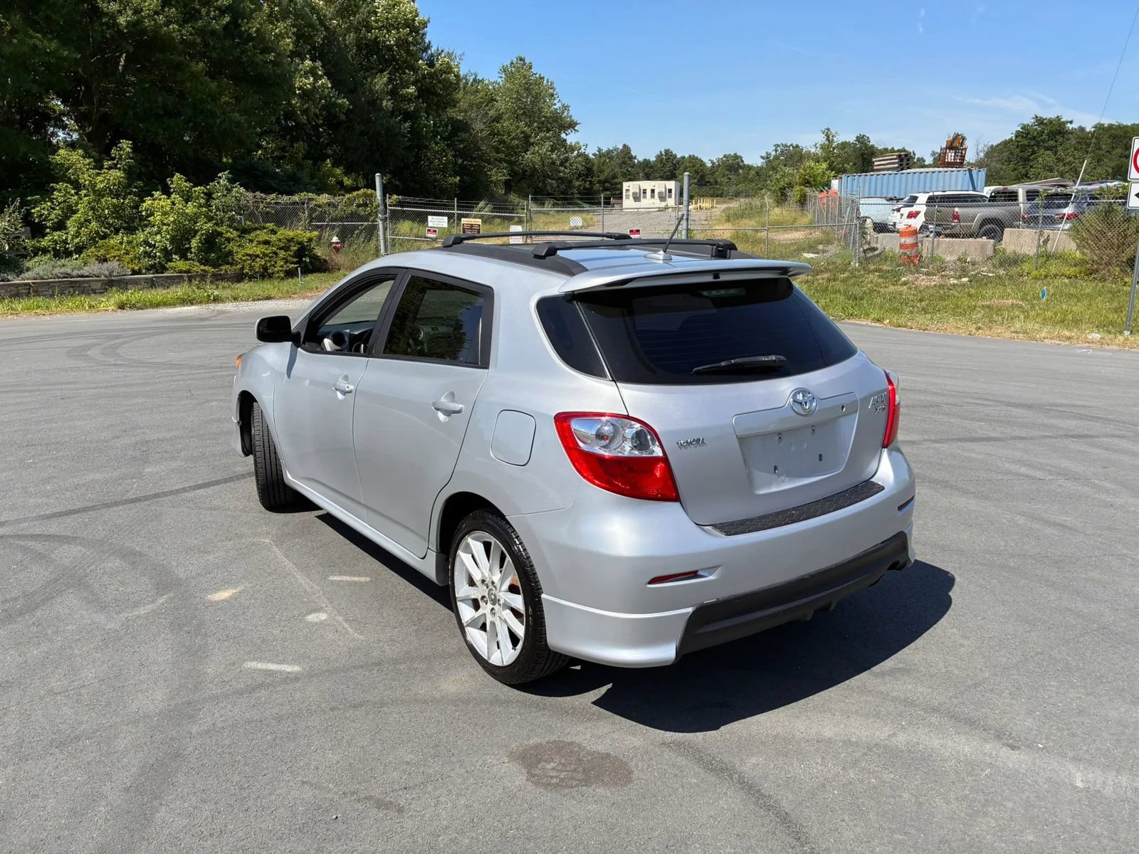 Used 2009 Toyota Matrix XRS w/ All Weather Guard Pkg FWD image 10