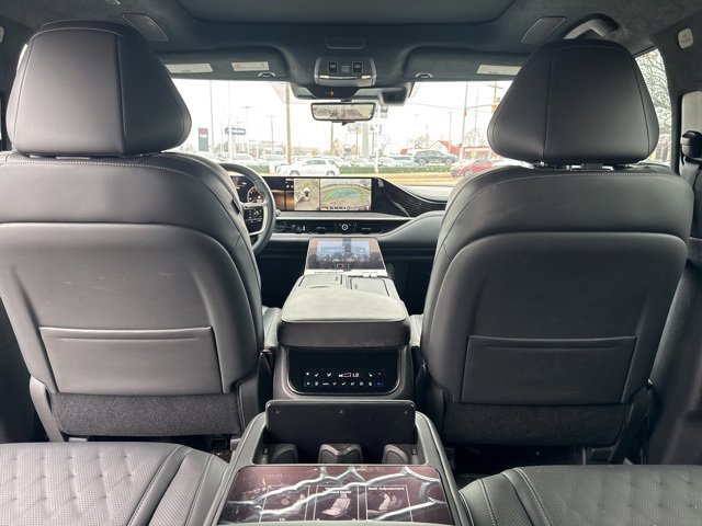 Used 2025 INFINITI QX80 Autograph image 12