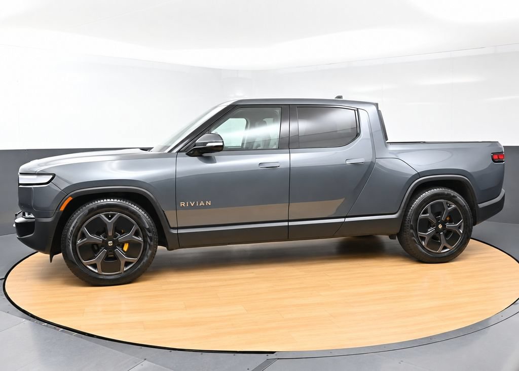 Used 2022 Rivian R1T Adventure AWD/4WD image 4