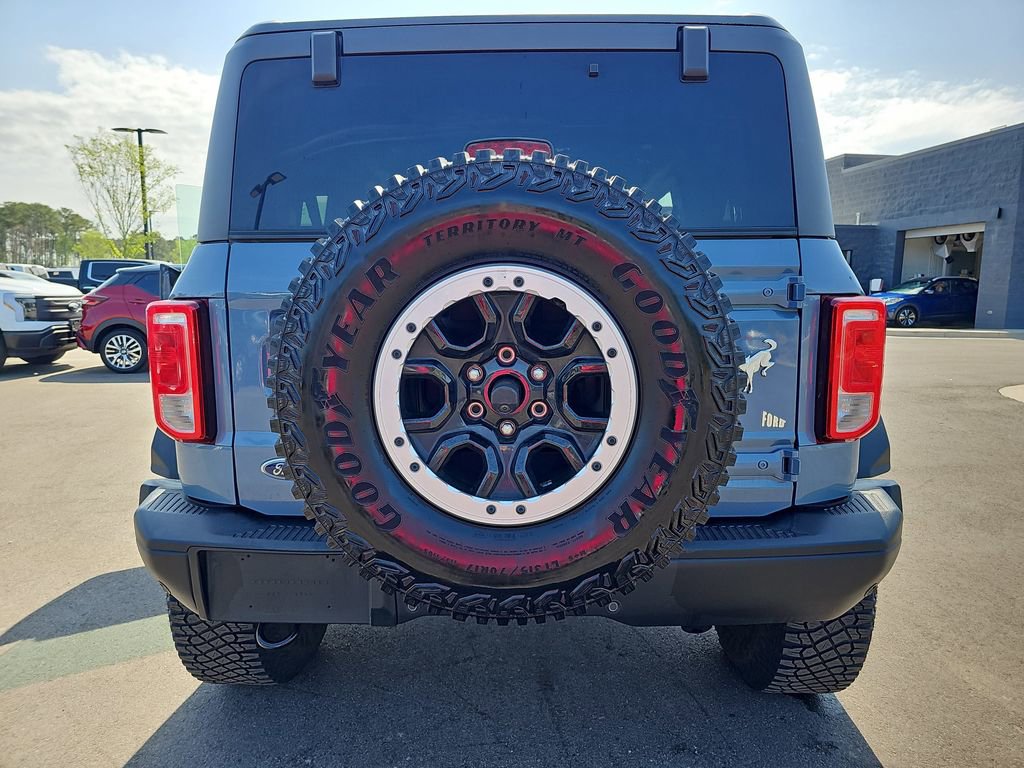 Used 2023 Ford Bronco Black Diamond w/ Sasquatch Package image 15