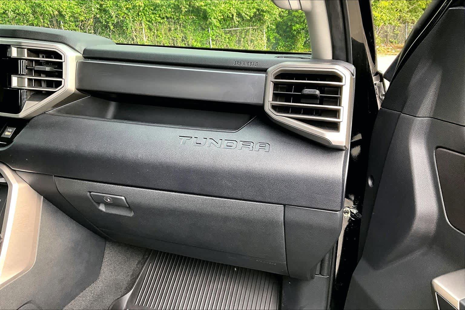Used 2023 Toyota Tundra SR5 w/ SR5 Convenience Package AWD/4WD image 22