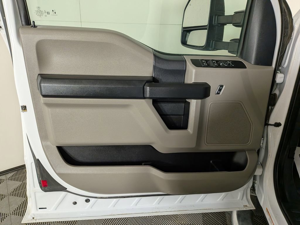 Used 2022 Ford F450 XL w/ Power Equipment Group AWD/4WD image 18