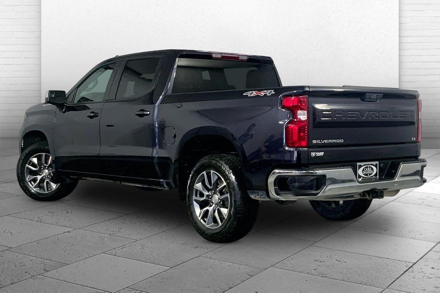 Used 2024 Chevrolet Silverado 1500 LT AWD/4WD image 11