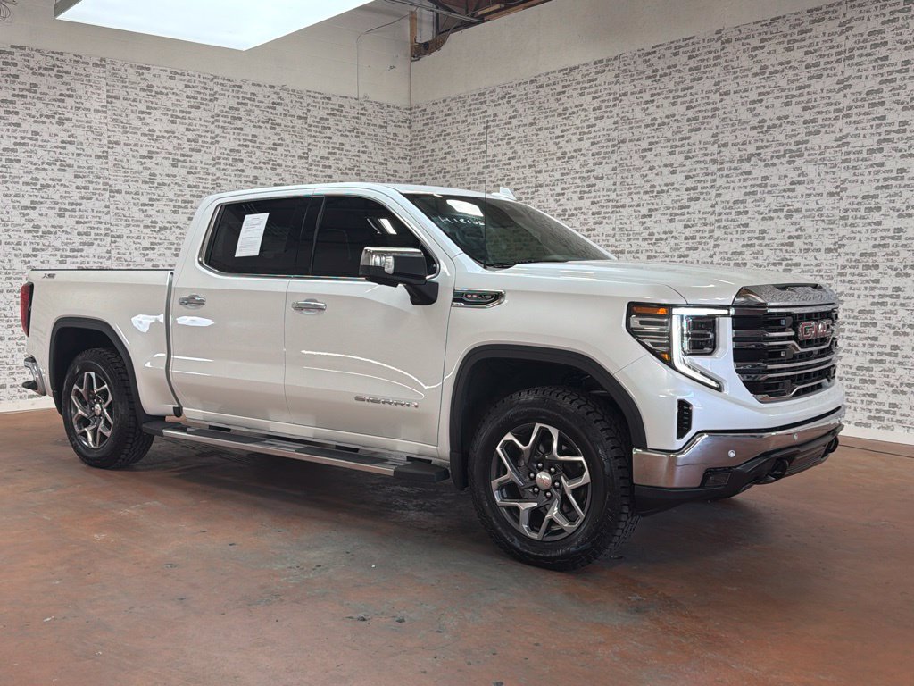Used 2025 GMC Sierra 1500 SLT w/ SLT Premium Plus Package