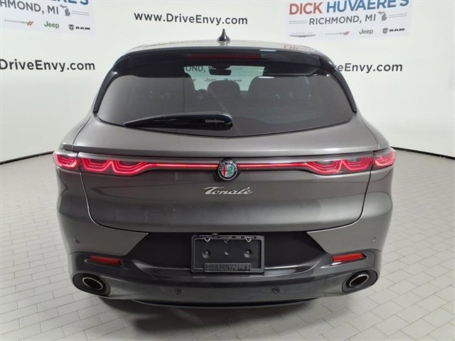 Used 2024 Alfa Romeo Tonale Veloce w/ Active Assist Package image 5