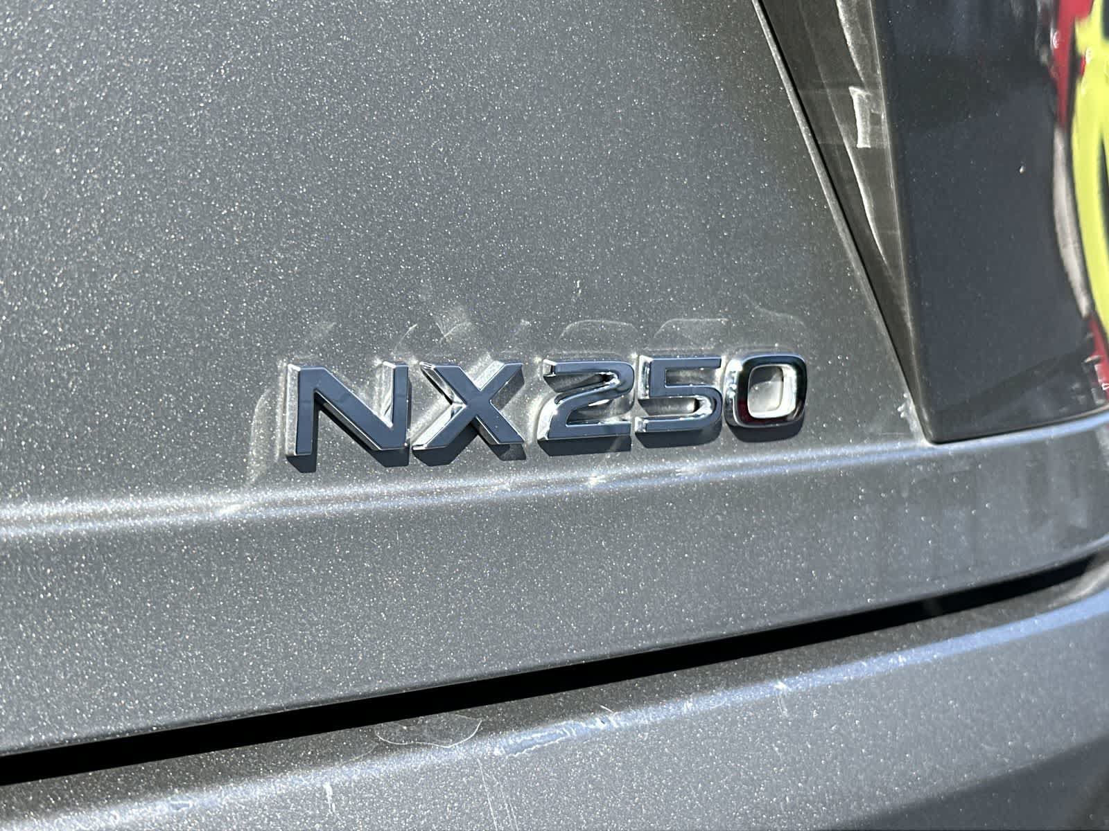 Used 2025 Lexus NX 250 FWD w/ Towing Package (2000 Lbs) image 15