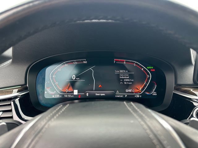 Used 2022 BMW 530i w/ Convenience Package RWD image 26