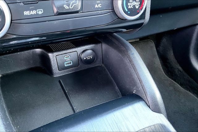 Used 2022 Ford Escape SE FWD image 15