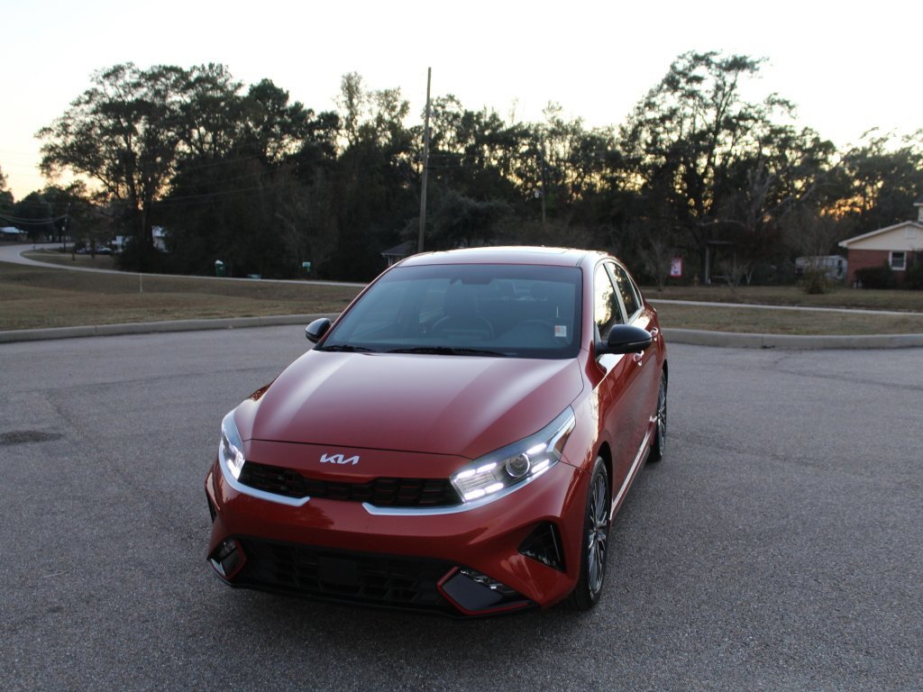 Used 2022 Kia Forte GT-Line w/ GT-Line Premium Package image 8