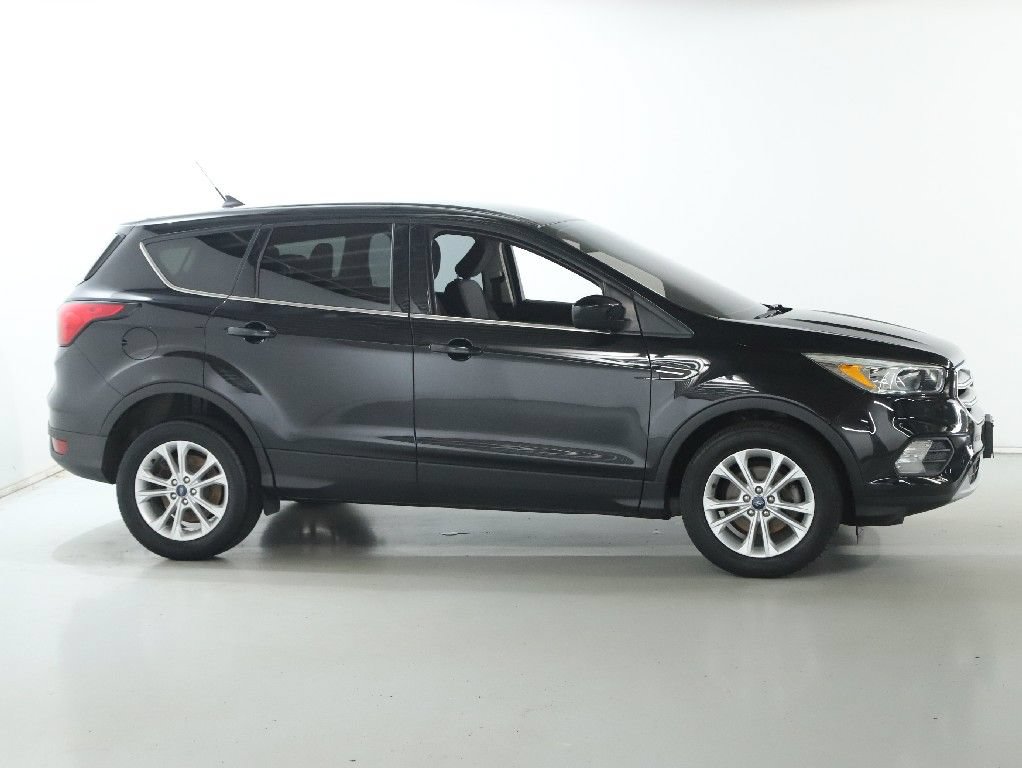 Used 2019 Ford Escape SE FWD image 11