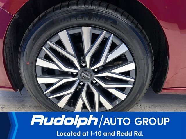 Used 2025 Nissan Altima 2.5 SV image 32