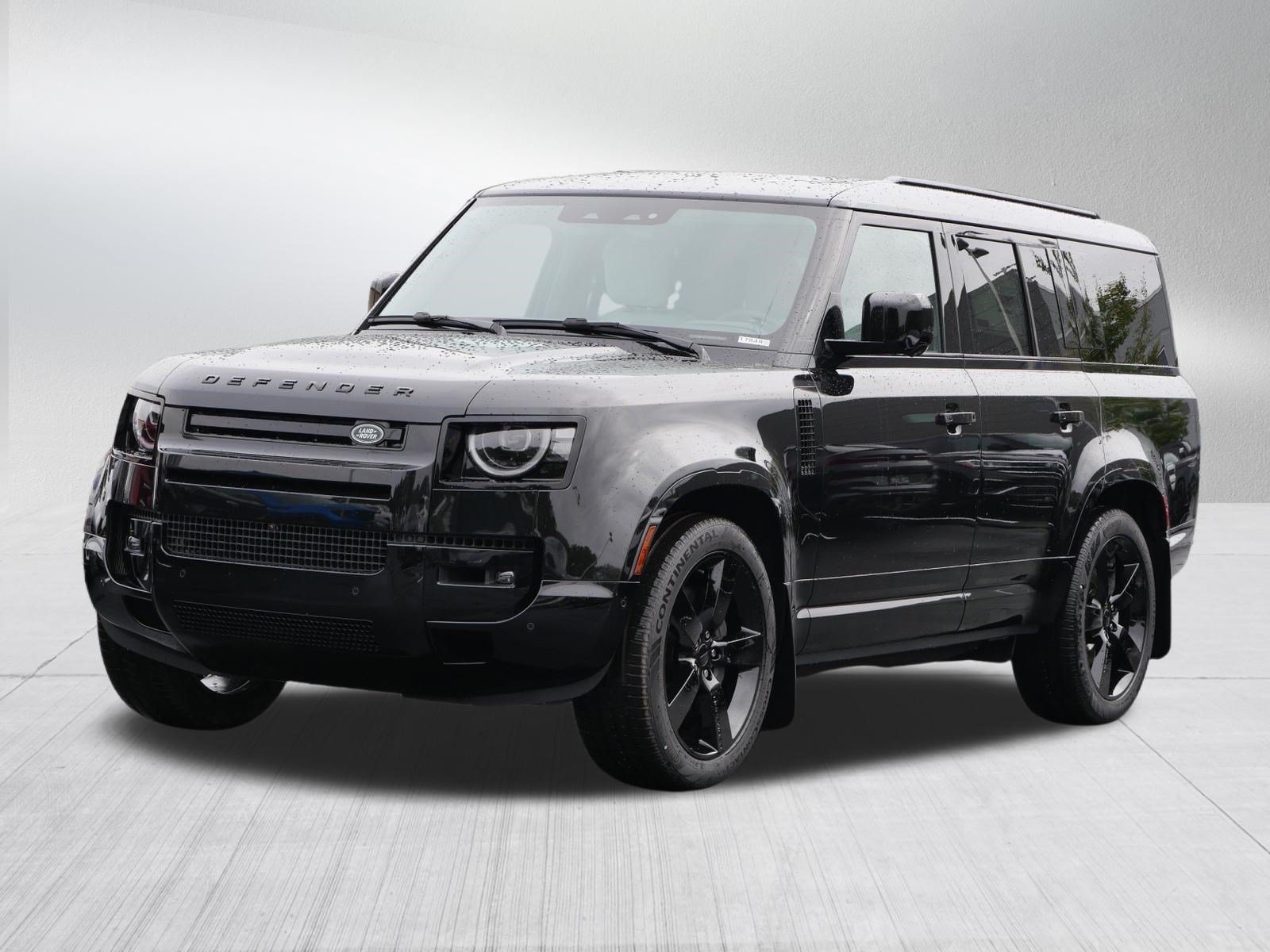 New 2026 Land Rover Defender 130 X-Dynamic SE