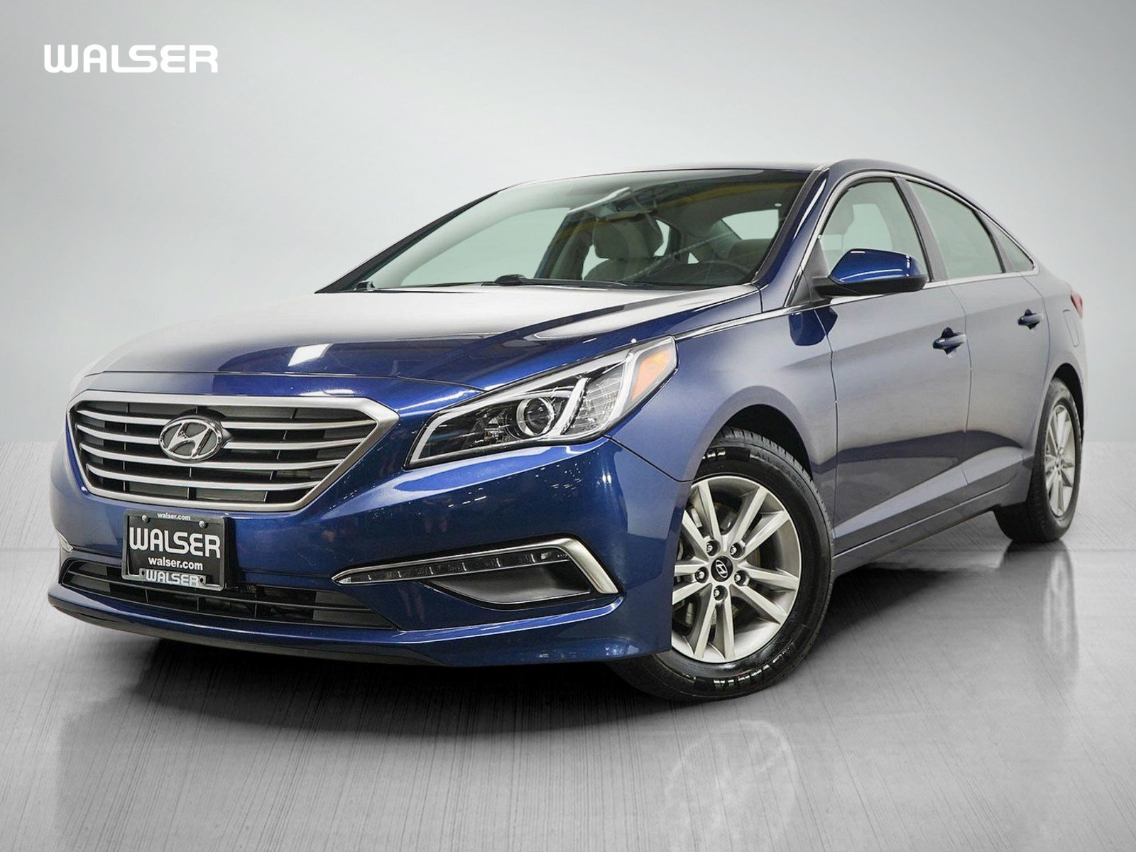 Used 2015 Hyundai Sonata SE w/ Option Group 09