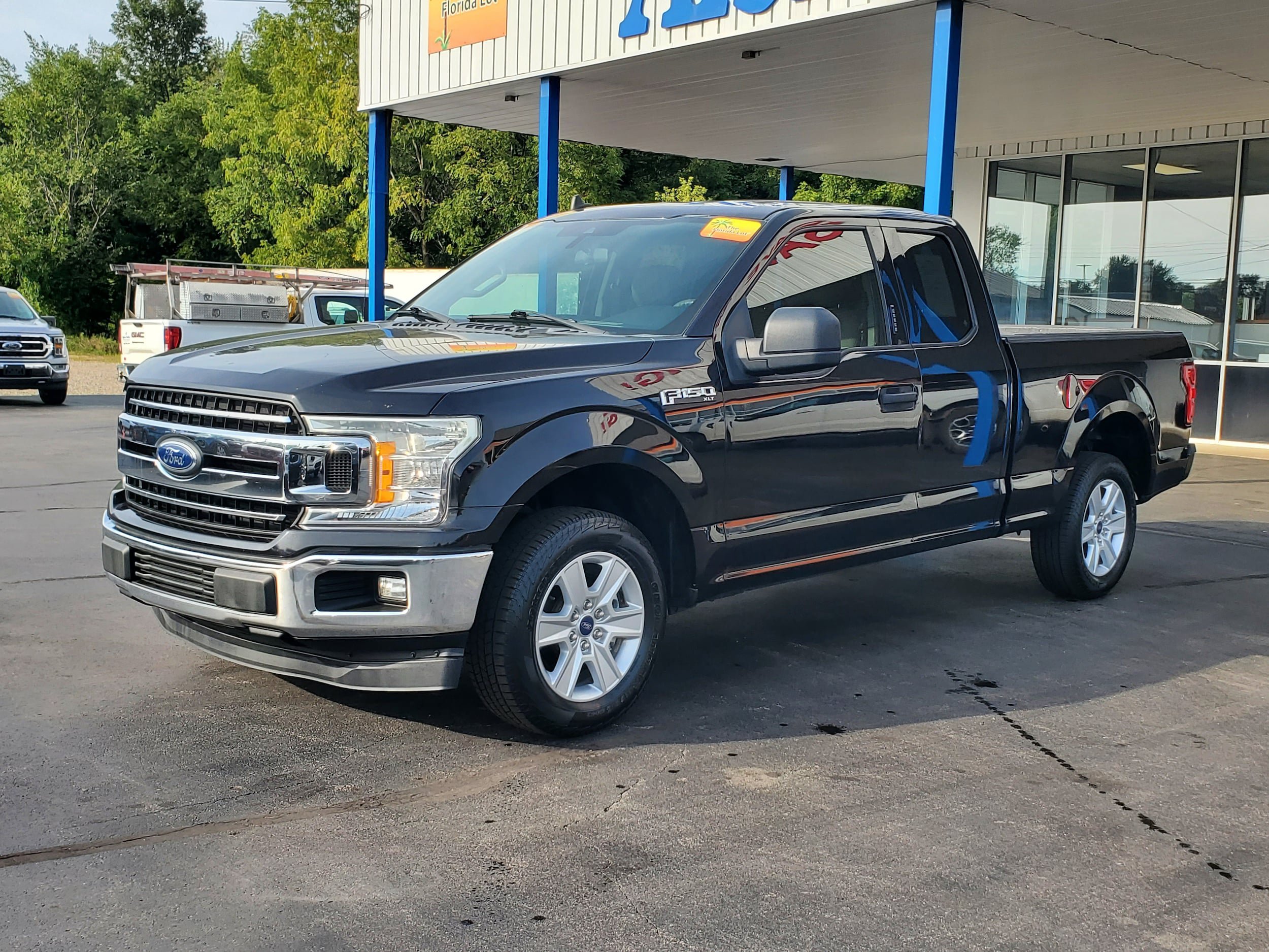 Used 2019 Ford F150 XLT RWD image 2