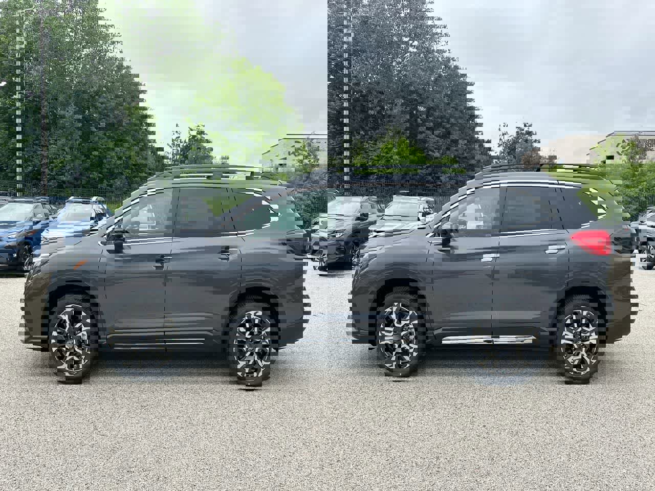 New 2025 Subaru Ascent Touring w/ Popular Package #2 image 10