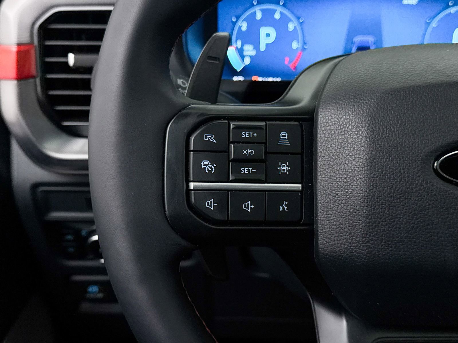 Used 2025 Ford F150 Raptor image 34