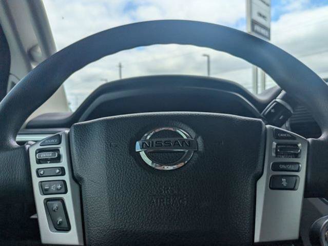 Used 2020 Nissan Titan SV RWD image 30