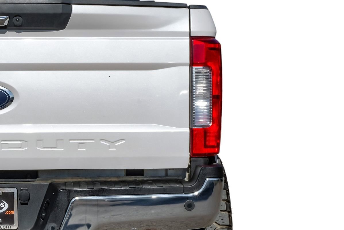 Used 2019 Ford F250 Lariat w/ Lariat Value Package image 52