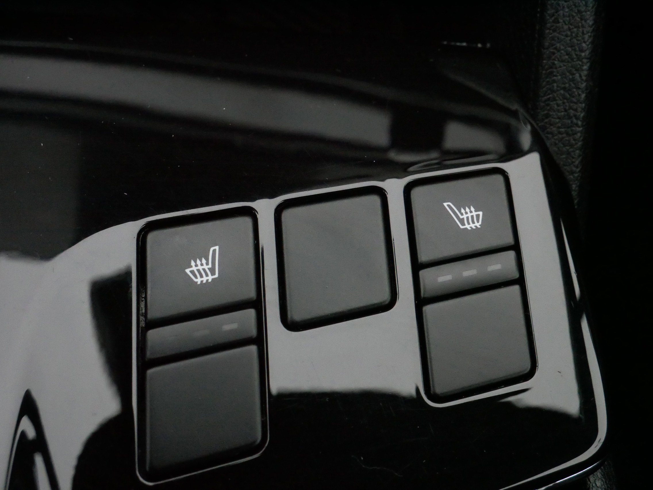 Used 2023 Kia Sportage X-Line w/ X-Line Premium Package image 32