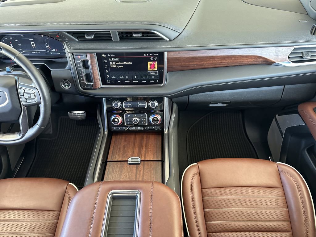 Certified 2024 GMC Yukon Denali Ultimate image 18
