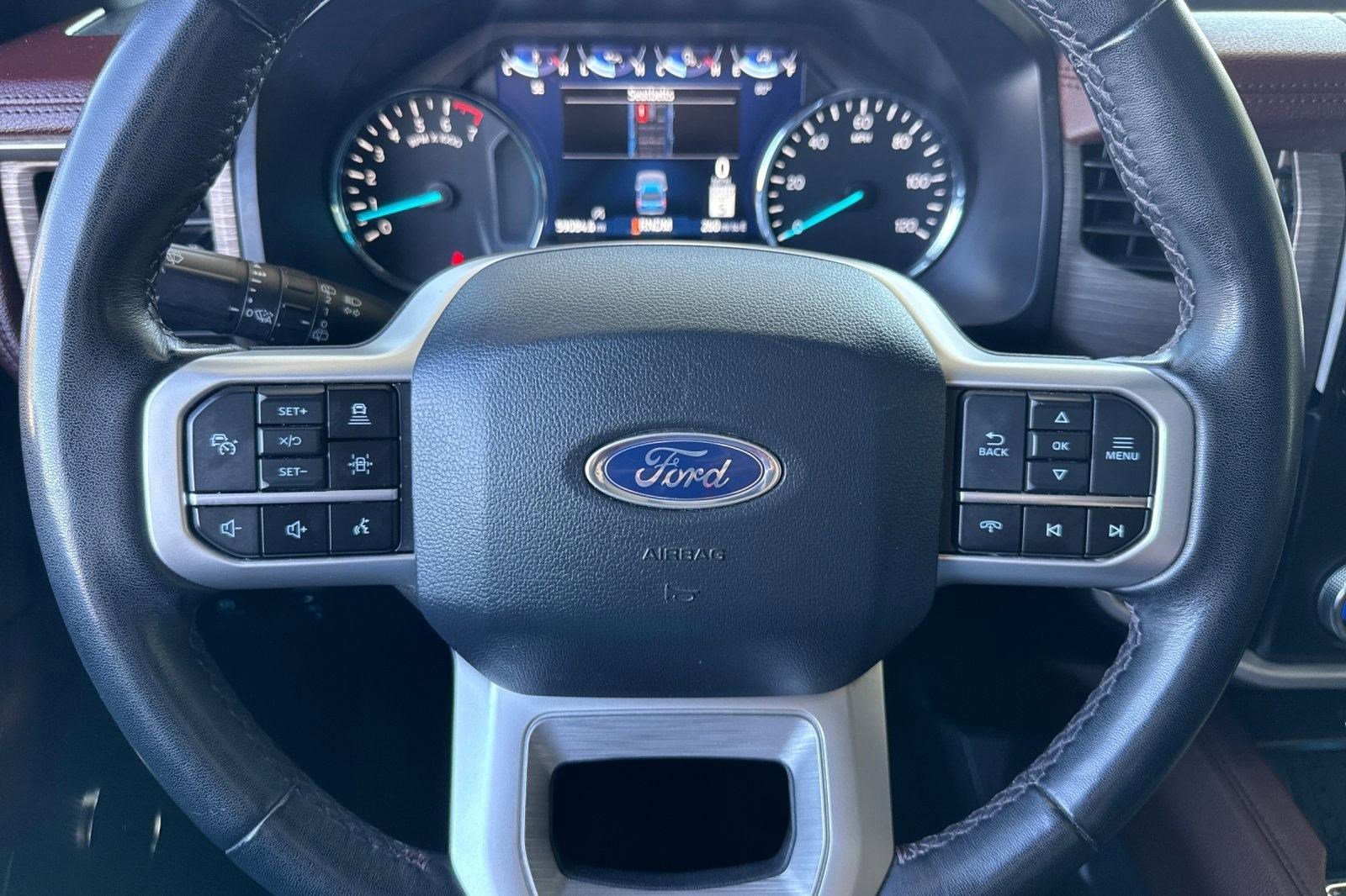 Used 2024 Ford Expedition Limited image 17