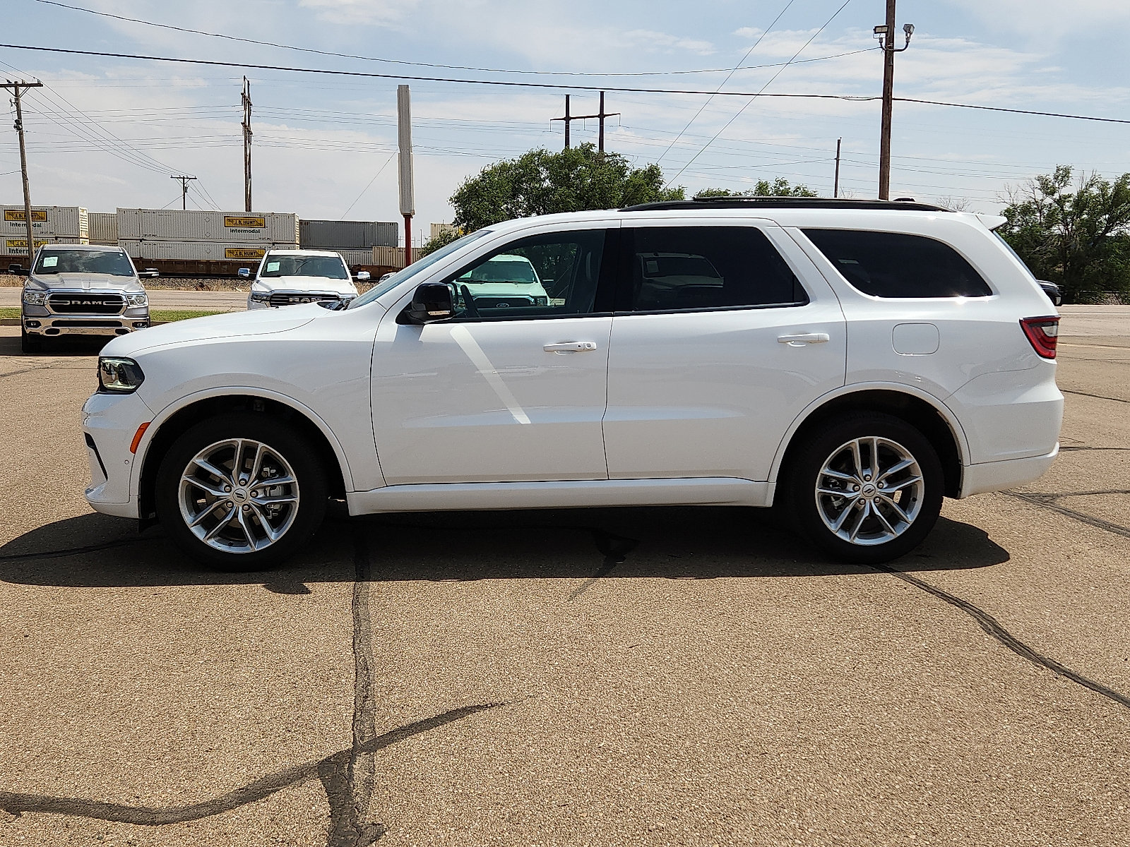 Used 2026 Dodge Durango GT AWD/4WD image 2