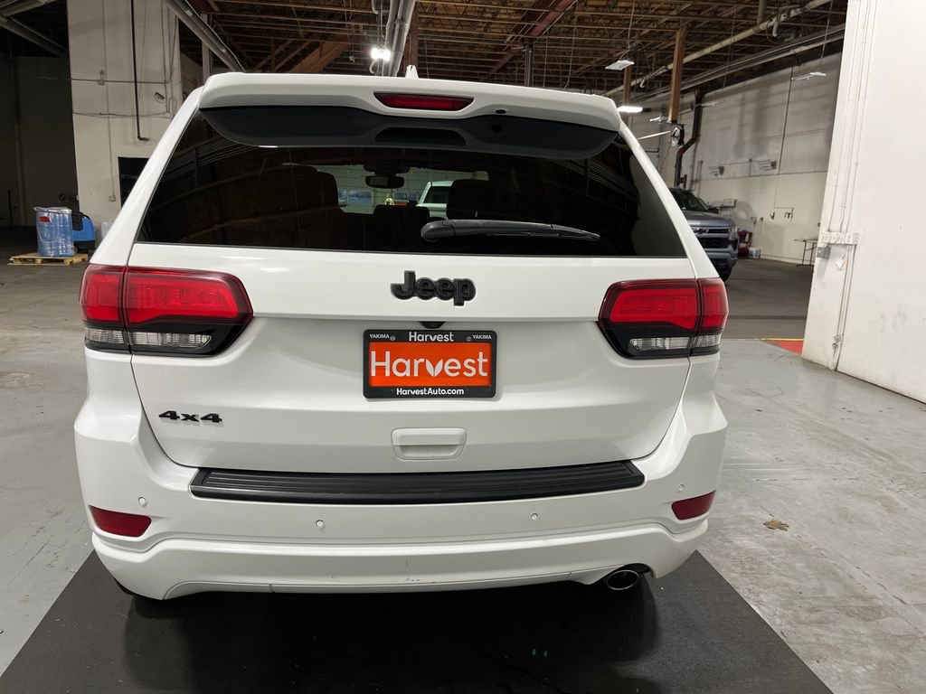 Used 2019 Jeep Grand Cherokee Altitude image 6