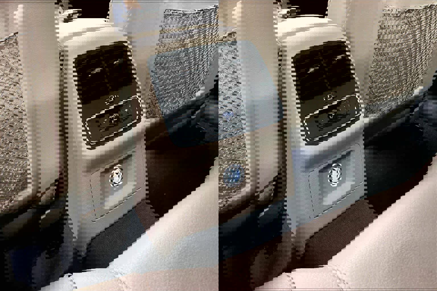 Used 2019 Audi A4 2.0T Premium w/ Convenience Package image 28