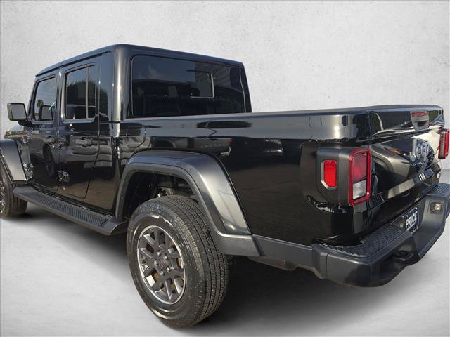 Used 2020 Jeep Gladiator Overland AWD/4WD image 7