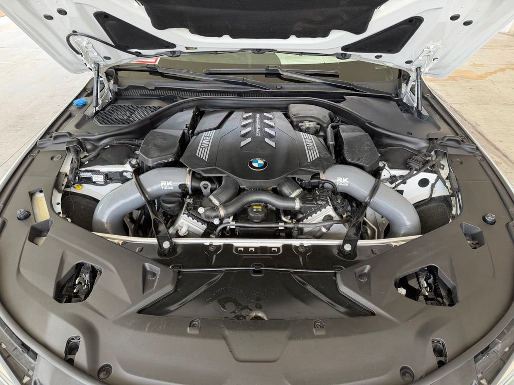 Used 2021 BMW M850i xDrive Coupe w/ Driving Assistance Package AWD/4WD image 12