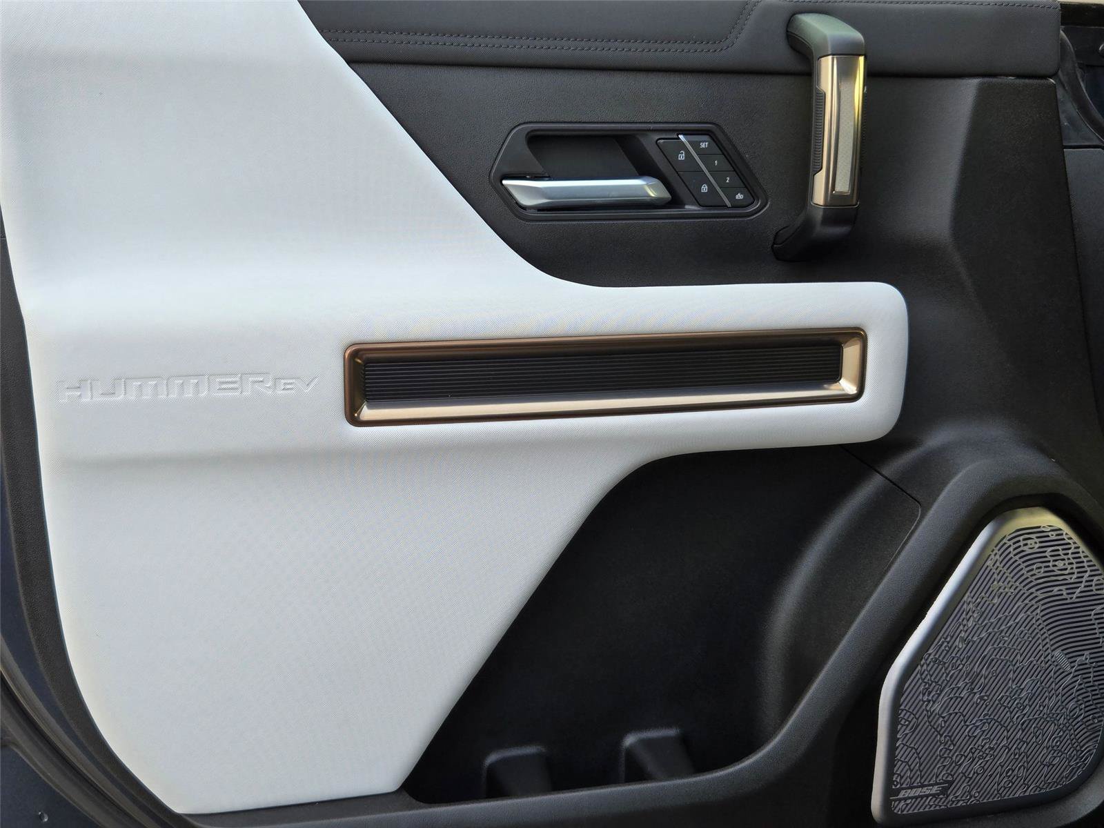 Used 2025 GMC Hummer EV 3X AWD/4WD image 25