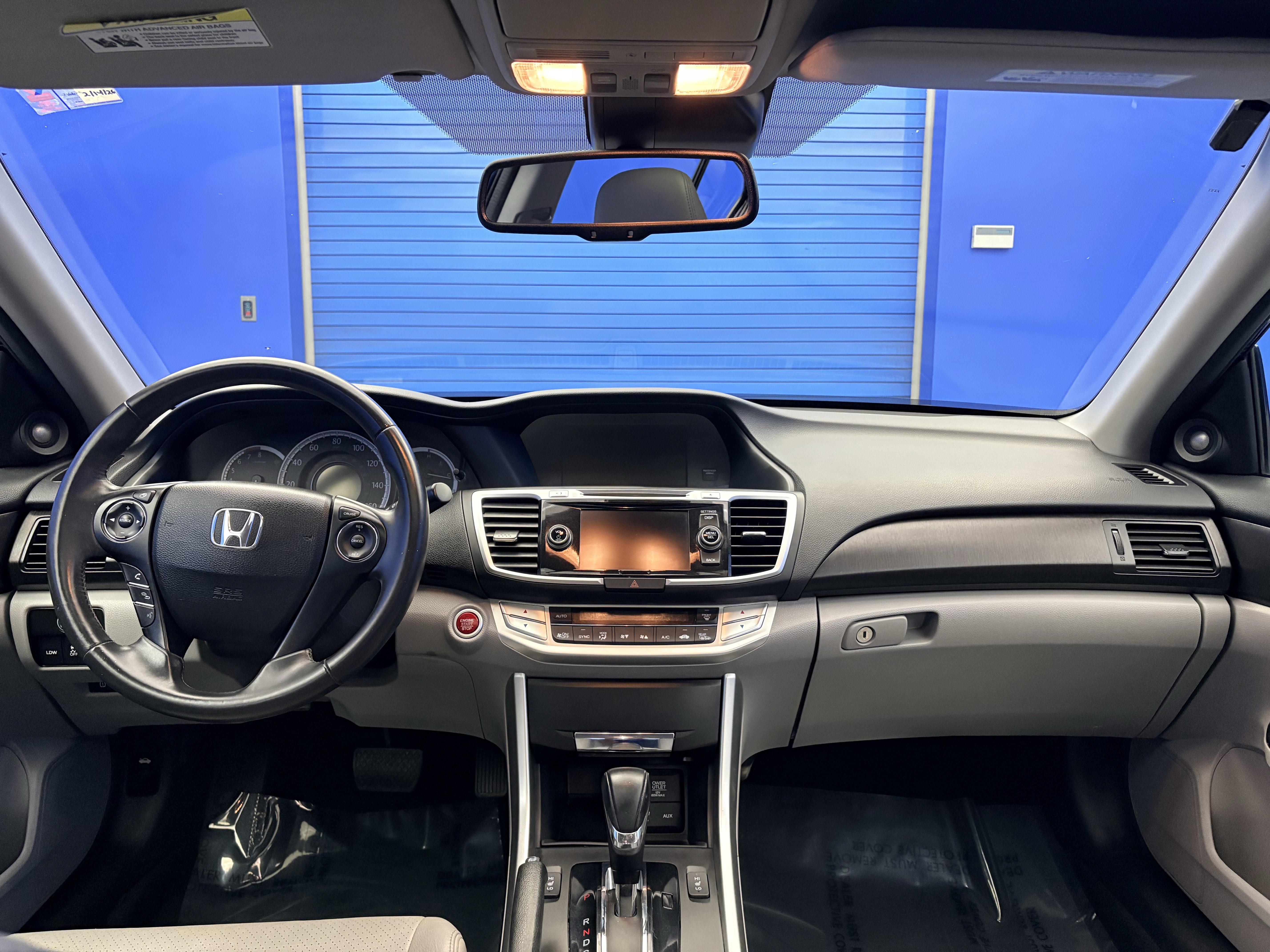 Used 2015 Honda Accord EX-L image 25