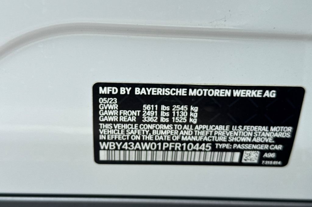 Used 2023 BMW i4 eDrive35 image 35