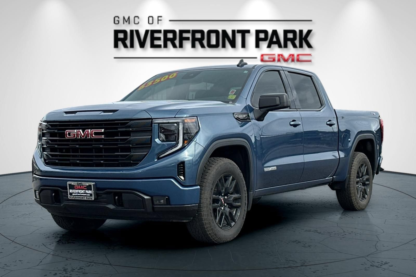 Used 2026 GMC Sierra 1500 Elevation AWD/4WD image 7