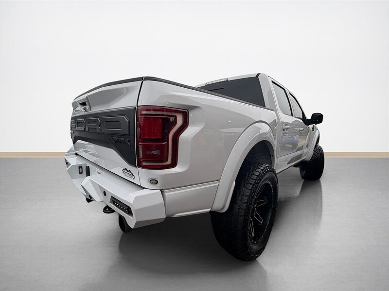 Used 2019 Ford F150 Raptor w/ Equipment Group 802A Luxury AWD/4WD image 4