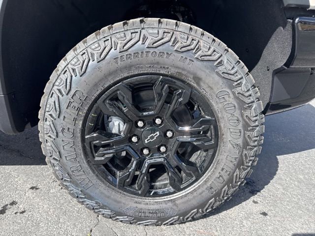 Used 2026 Chevrolet Silverado 1500 ZR2 w/ Dark Appearance Package
