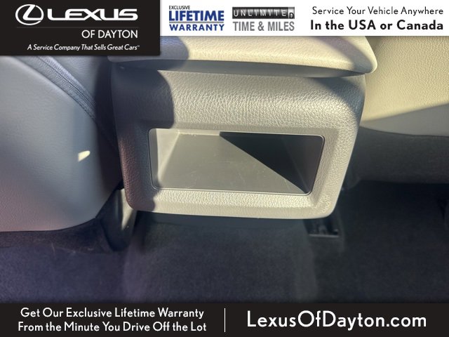 Used 2022 Toyota Camry SE image 31