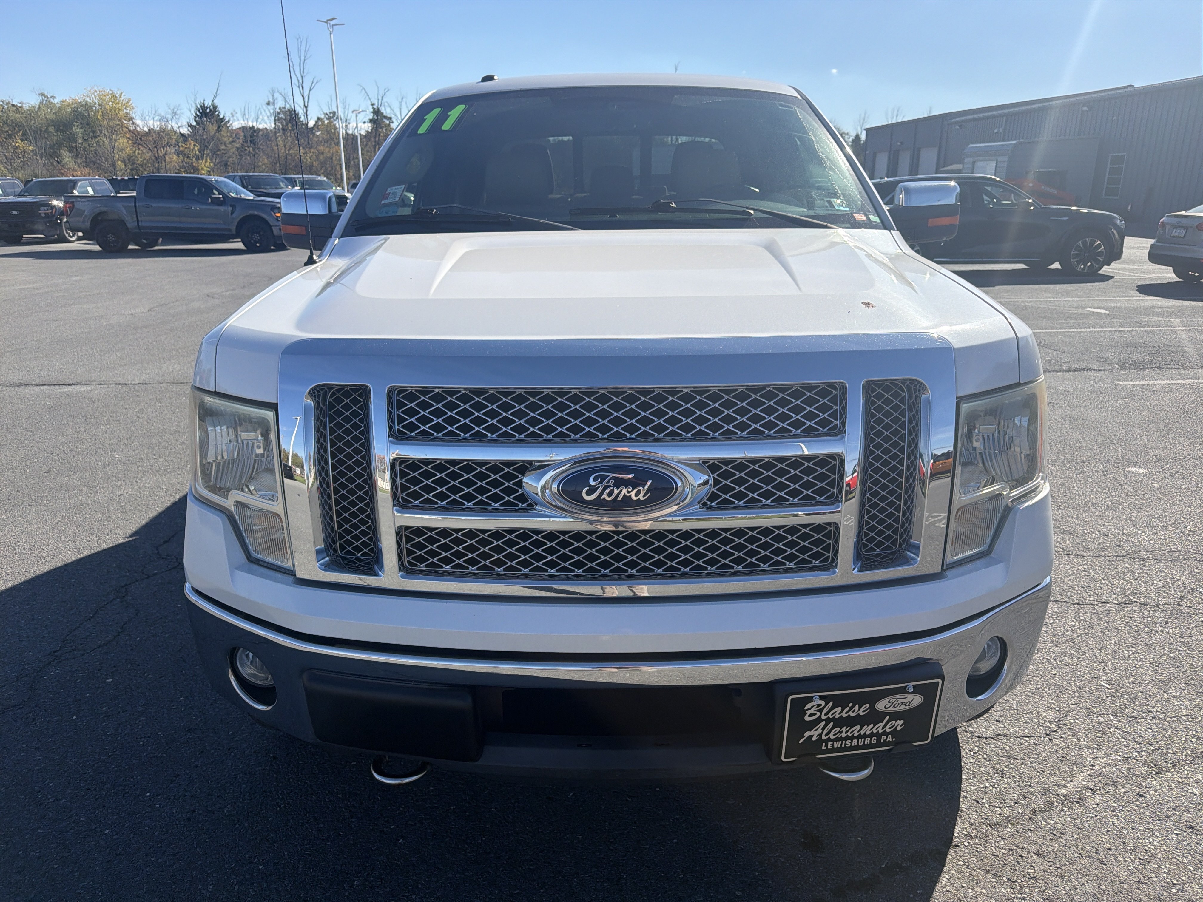 Used 2011 Ford F150 Lariat w/ Lariat Chrome Pkg AWD/4WD image 9