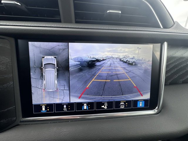 Used 2021 GMC Yukon Denali w/ Denali Ultimate Package image 31